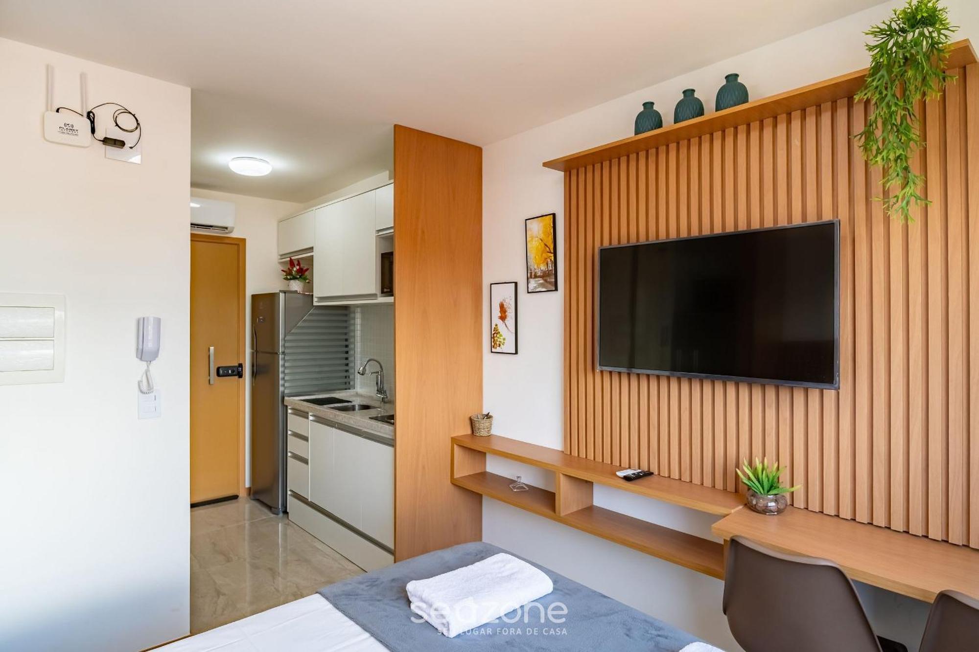 Soa - A 300m Da Dos Artistas Em Apartment *